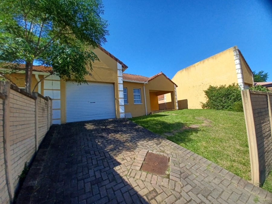 3 Bedroom Property for Sale in Beacon Bay Eastern Cape